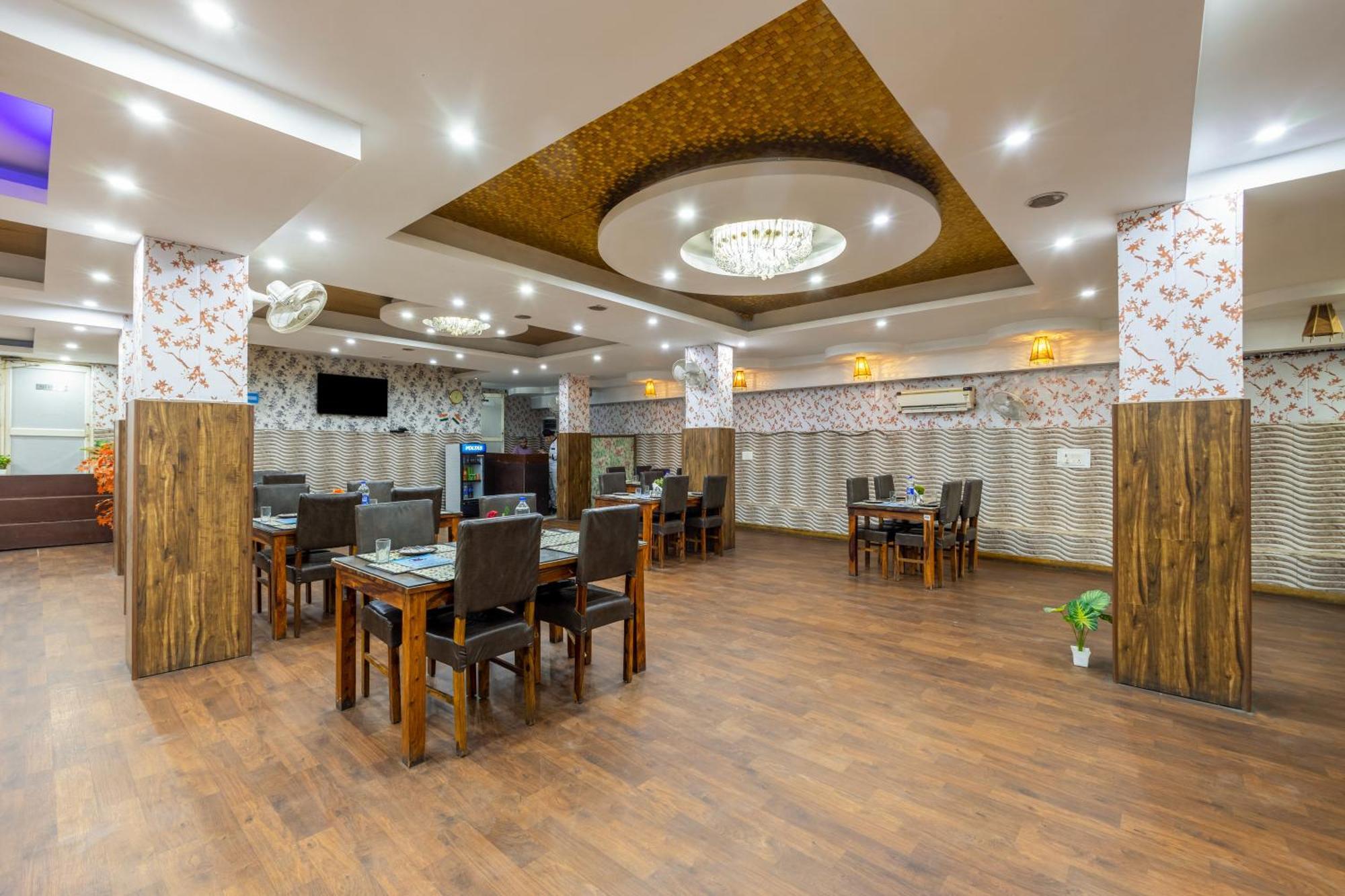 Kabul Hotel By Nexhub Palace - Medanta Gurgaon Exterior photo